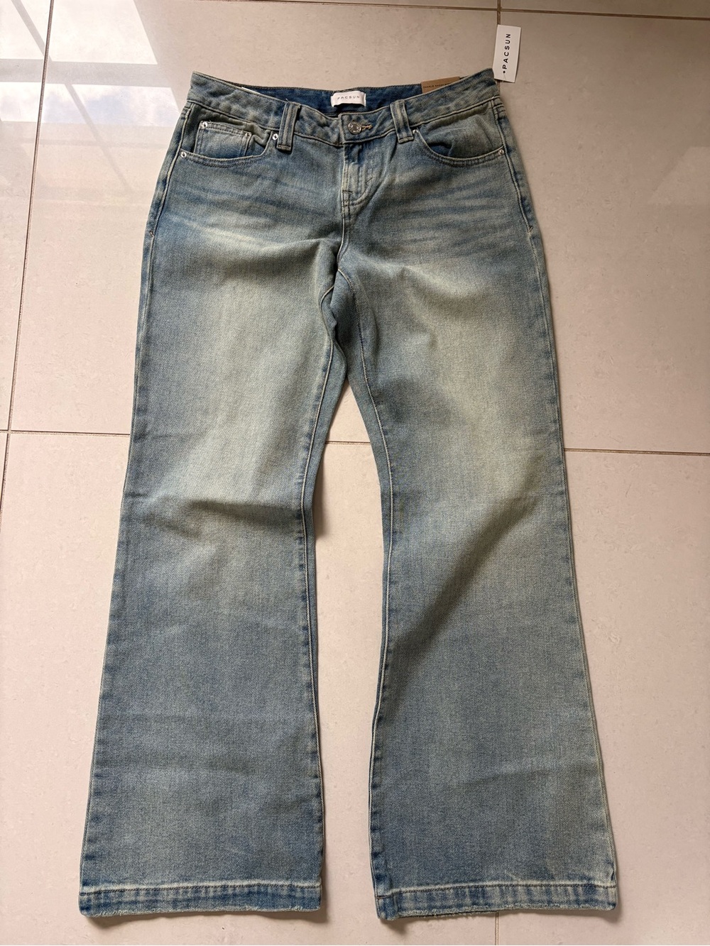 PacSun Women's Light Wash Flare Jeans